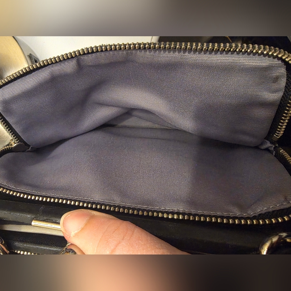 Coach Parker Kisslock Black Leather Chain Shoulder Bag With Coach Spider Charm - Picture 7 of 11